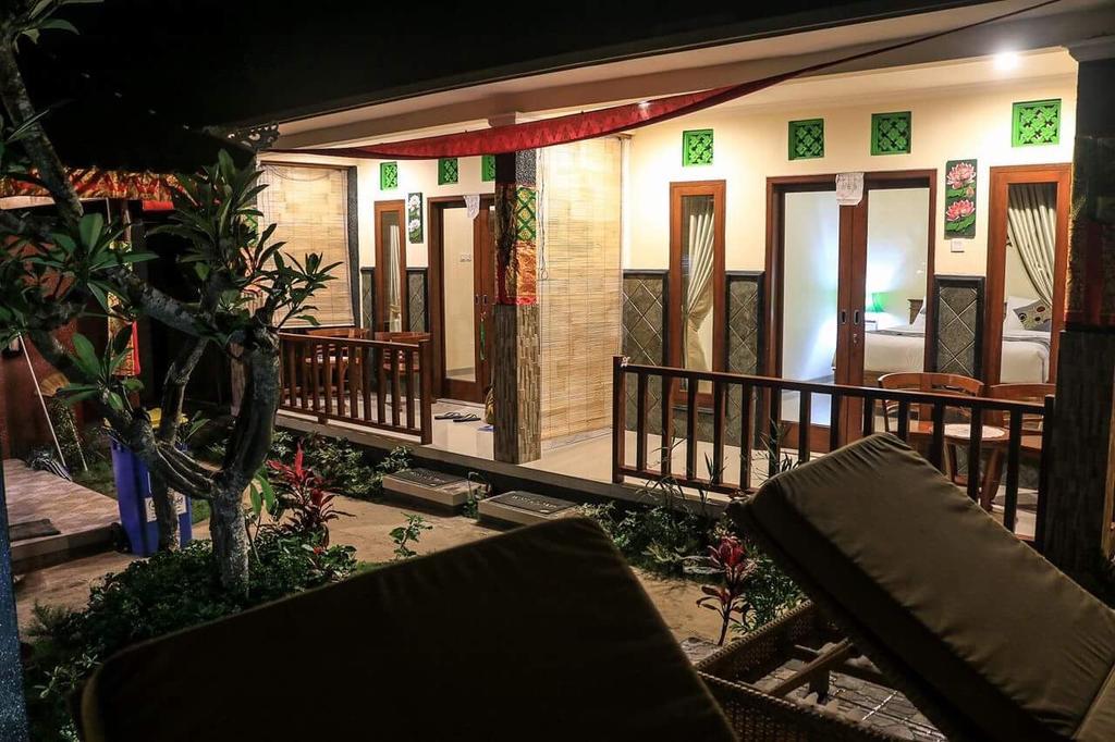 Reynold Artha Guest House Nusa Lembongan Exteriör bild